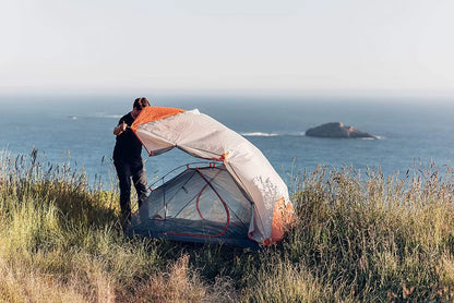 Outdoor Backpacking 2 Person Ultralight Hiking Tent 210T Fabric Double-Layer 3-Season Camping and Beach Tent Light Weight Tent